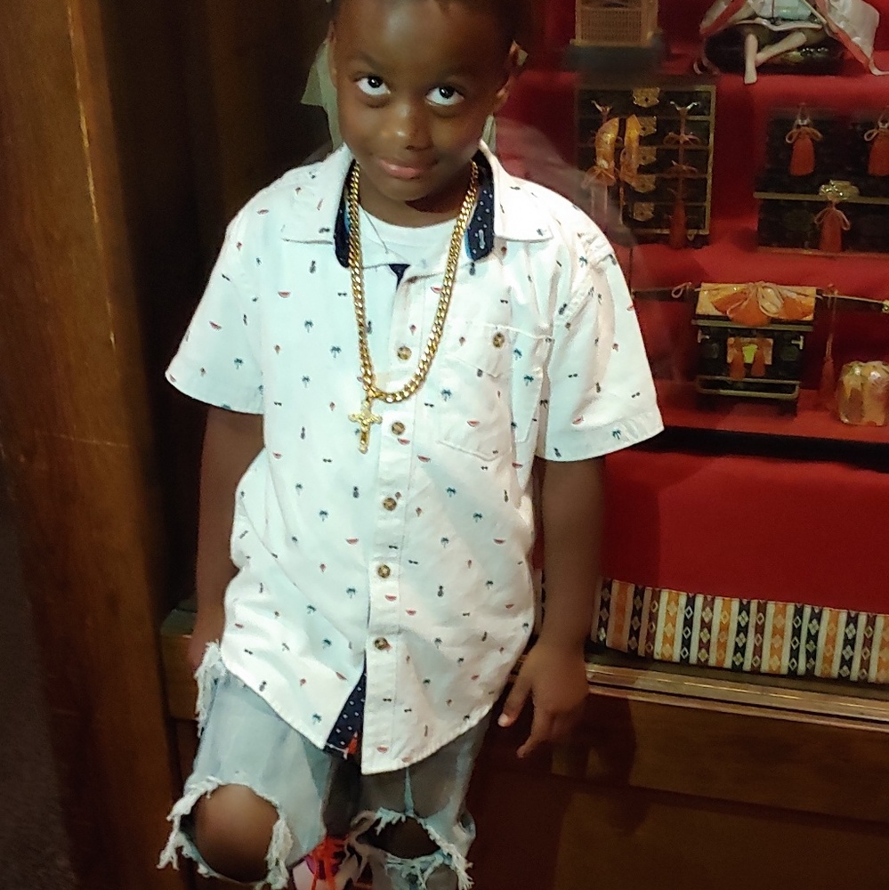 Meet your Posher, Thomas